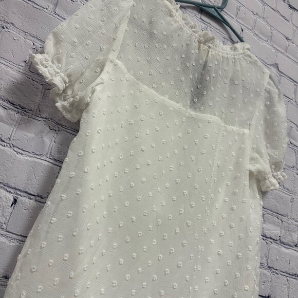 Monteau Los Angeles White Ruffle Front Blouse Size Small - Picture 2 of 5